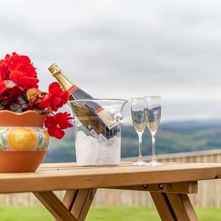 The Annexe, Luxury Property With Hot Tub At Pitilie Pods Aberfeldy Exterior foto